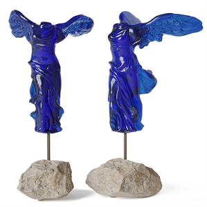 Lalique la victoire de samothrace statuette